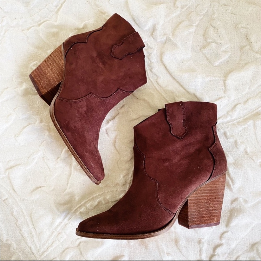 Chinese Laundry Brown Suede Ankle Boots